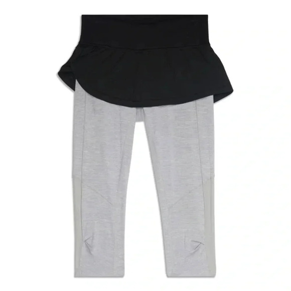 Lululemon Spin It To Win It Crop Size 4 - Picture 2 of 6